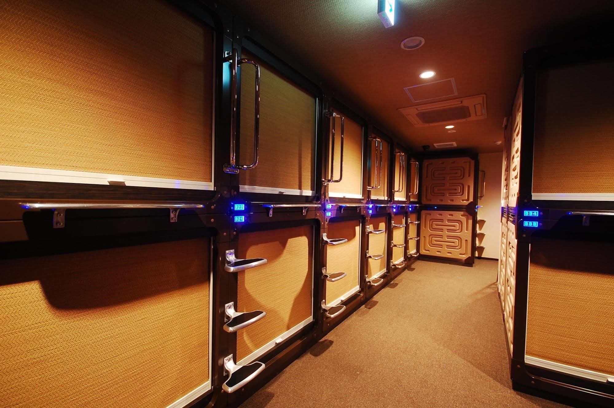Hôtel capsule Anshin Oyado Akihabara Denkigaiten